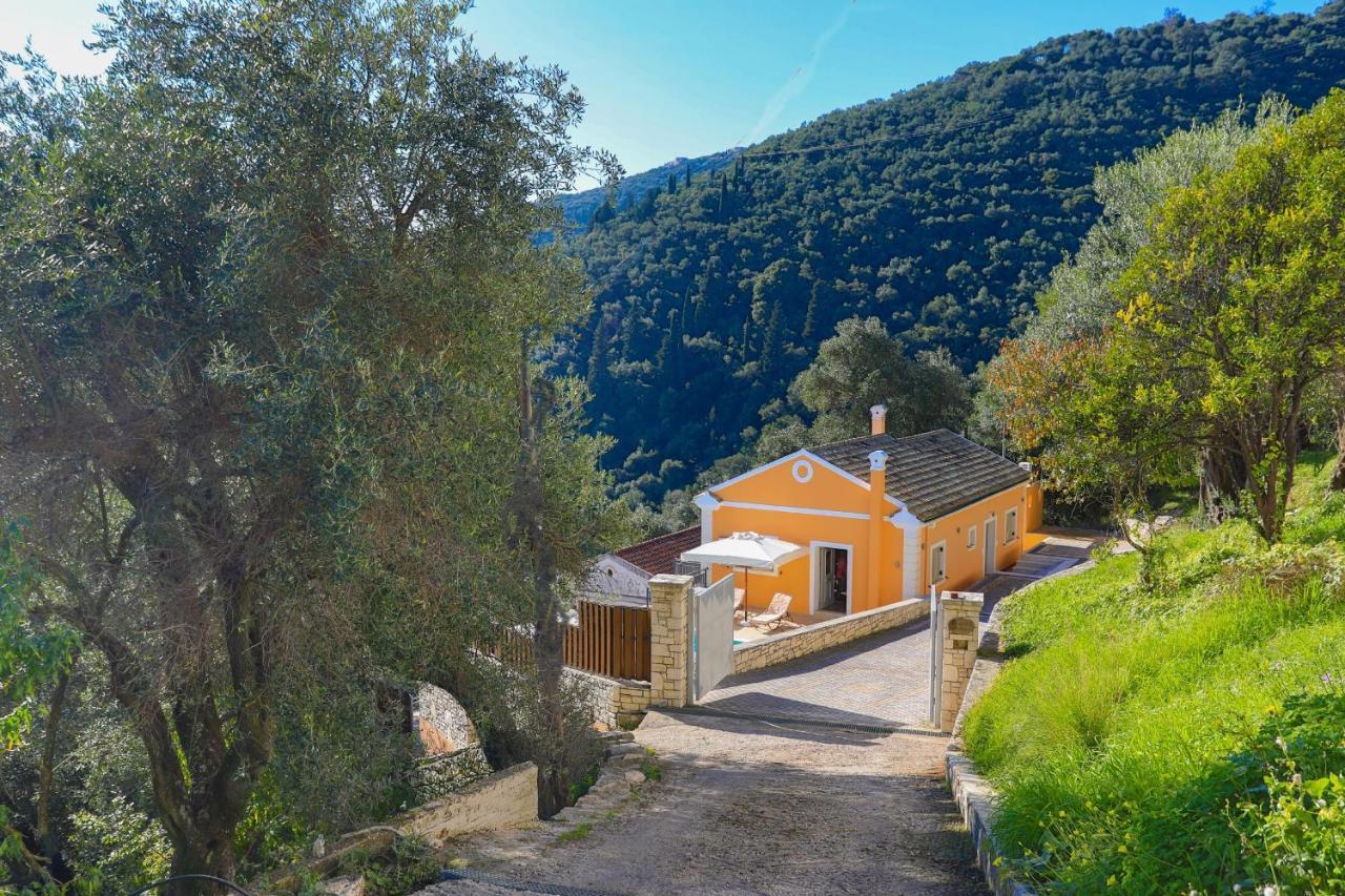 Villa Kalamia Экстерьер фото